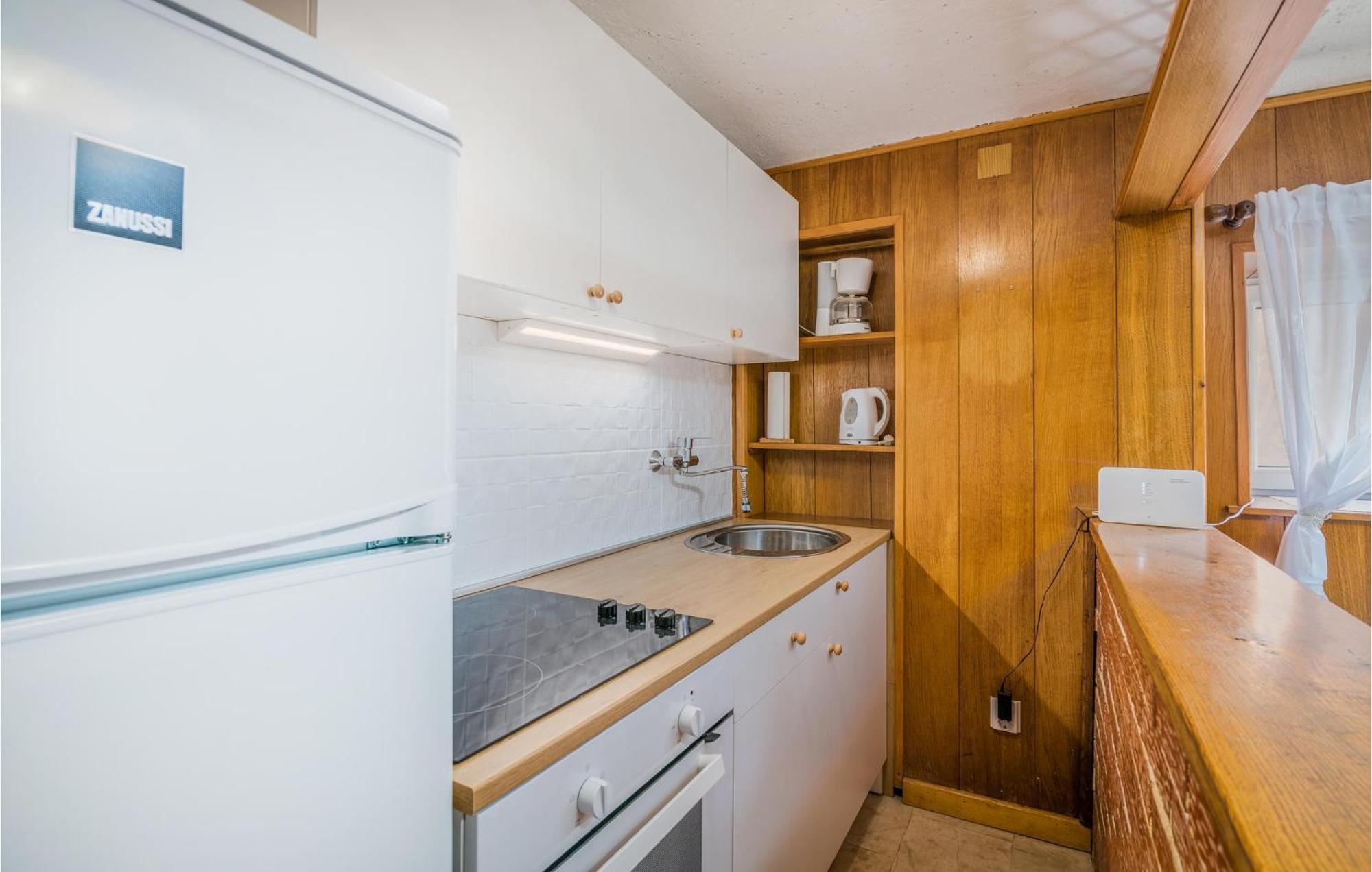 2 Bedroom Gorgeous Home In Baska Ngoại thất bức ảnh