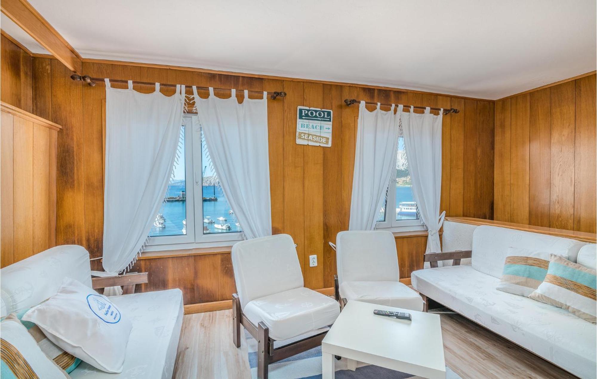 2 Bedroom Gorgeous Home In Baska Ngoại thất bức ảnh