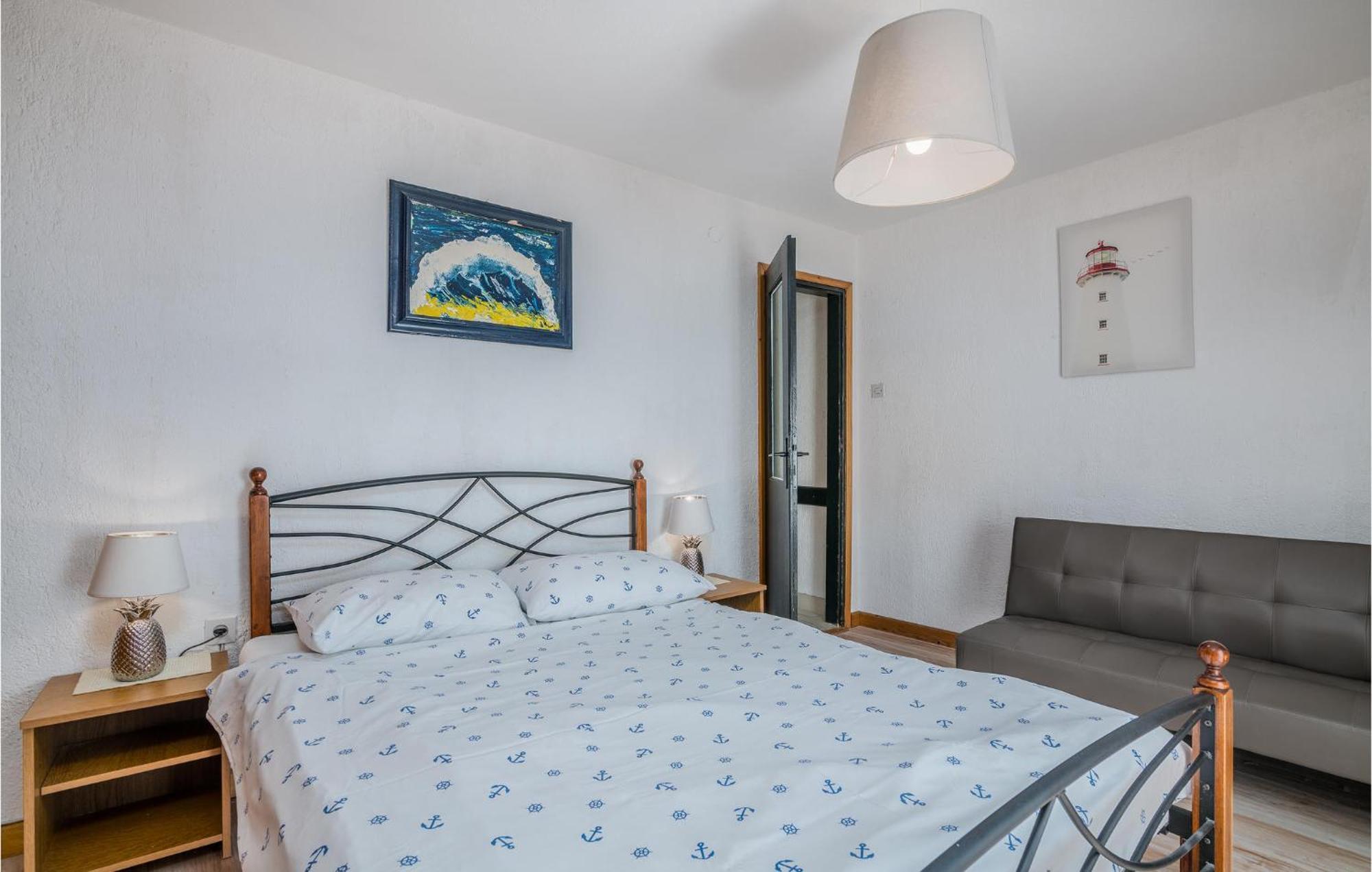 2 Bedroom Gorgeous Home In Baska Ngoại thất bức ảnh